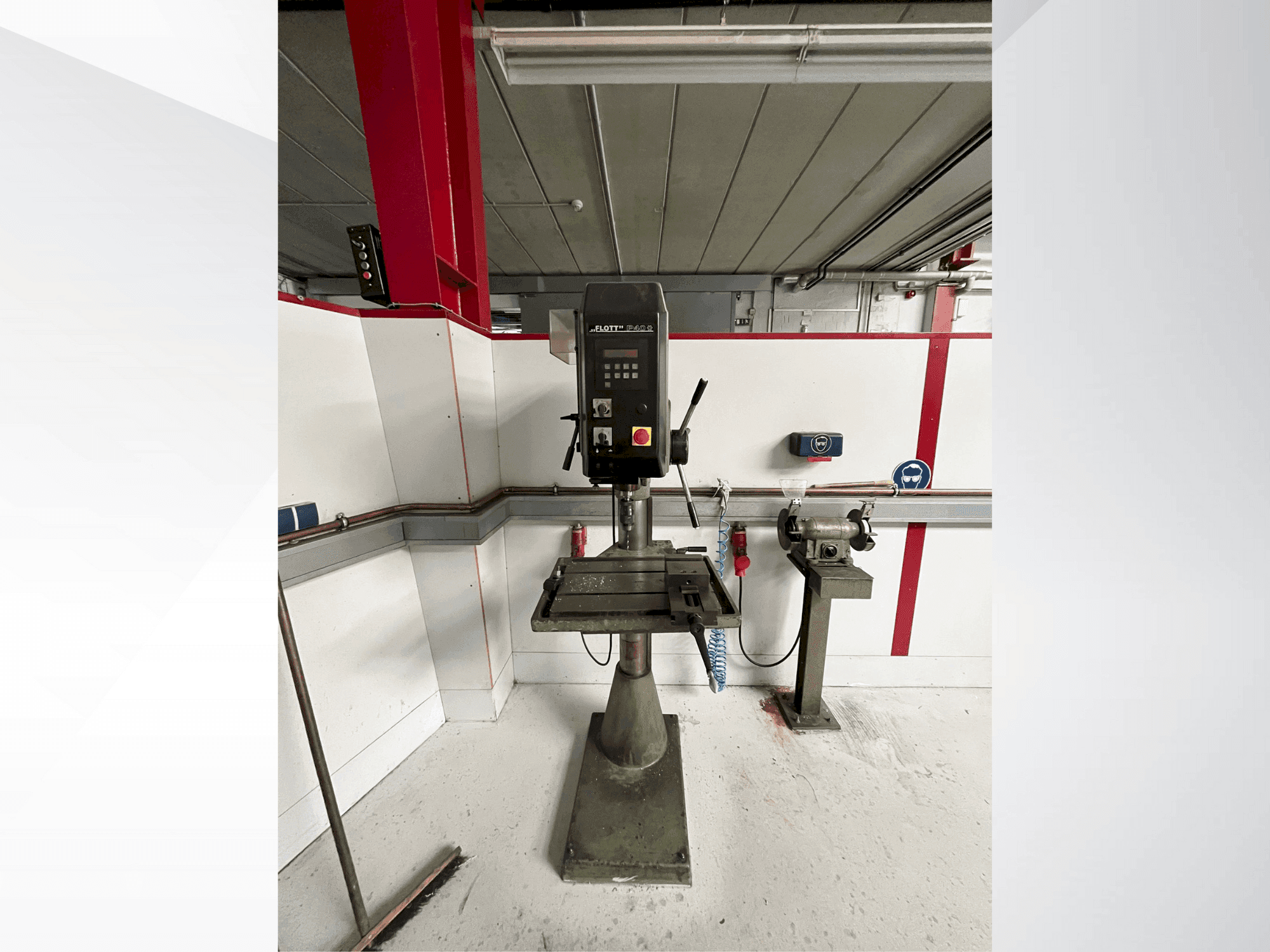 Vista frontal de la máquina Hahn+Kolb Flott P40