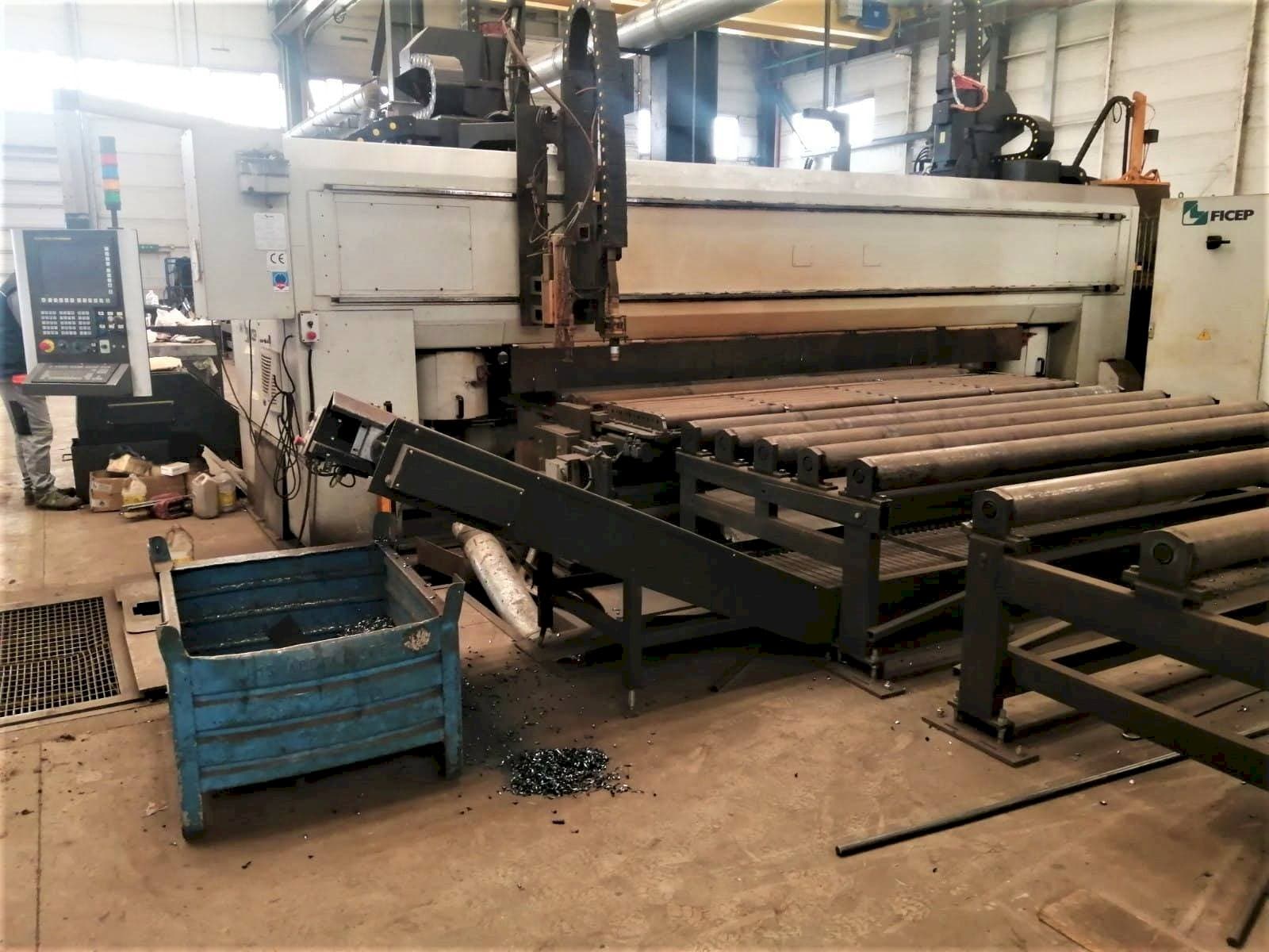 Vista frontal de la máquina FICEP GEMINI G31 LD