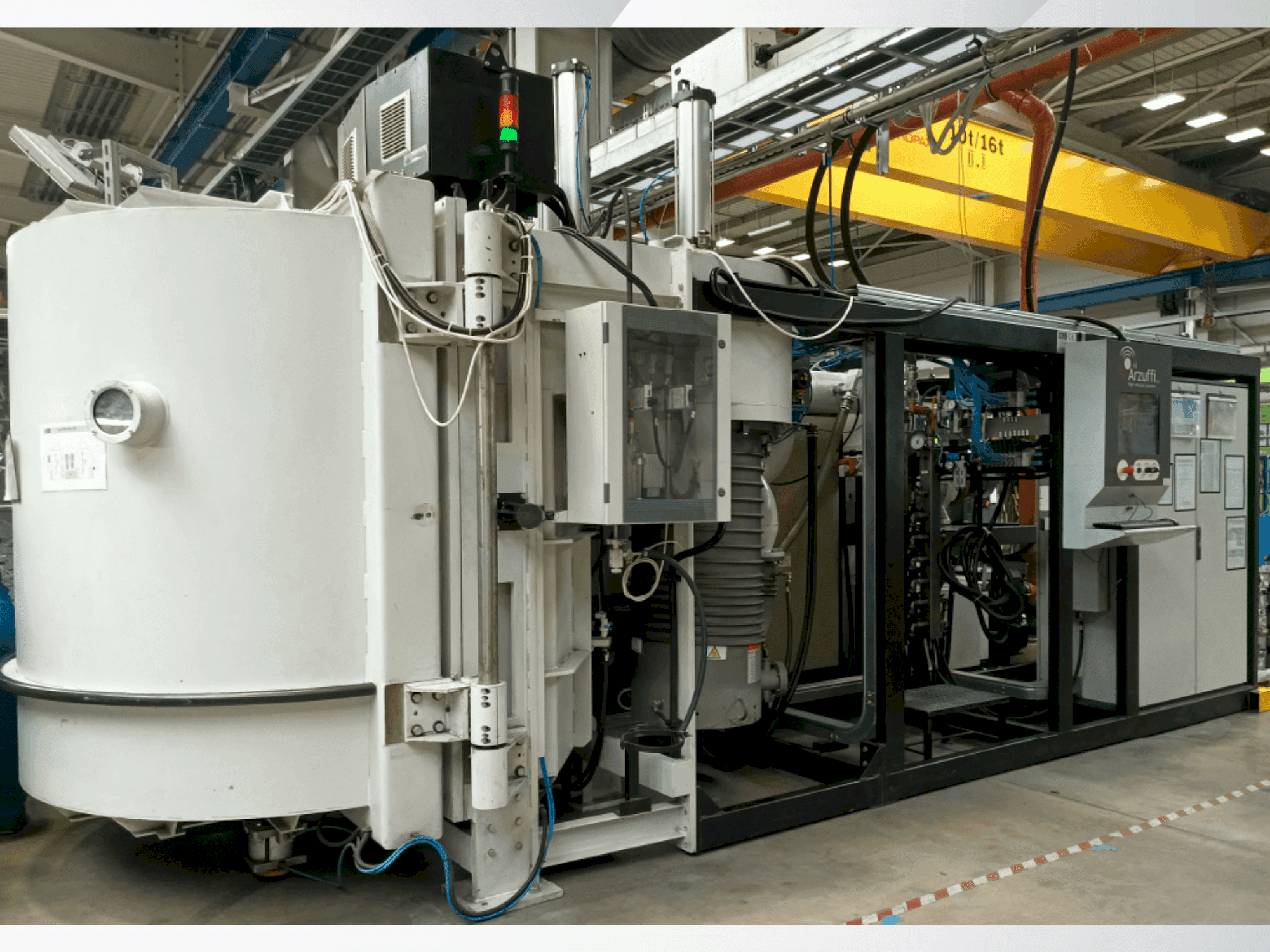 Vista frontal de la máquina ARZUFFI AM/KW 1DA2 1900/1800 IC MF