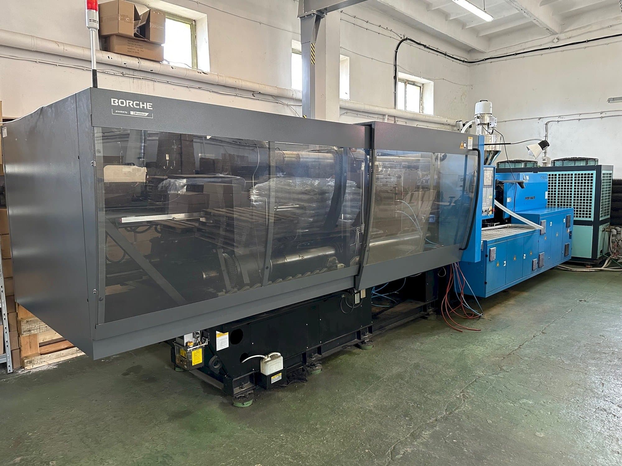 Vista frontal de la máquina BORCHÊ BS400 Economic