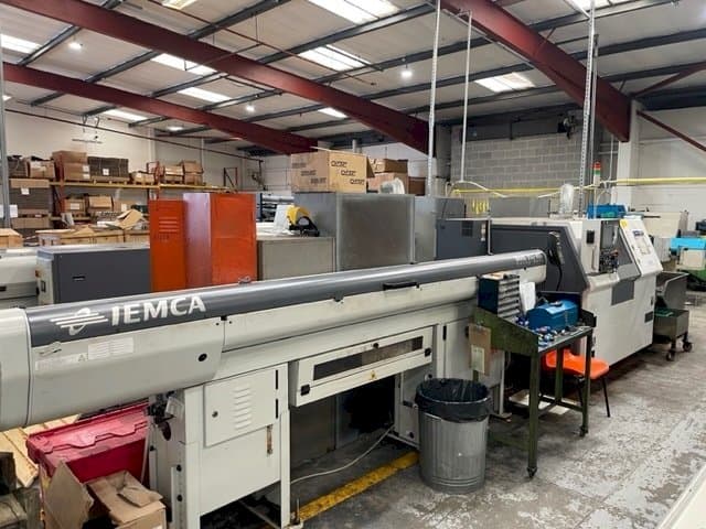 Vista frontal de la máquina Miyano BNA-42MSY2