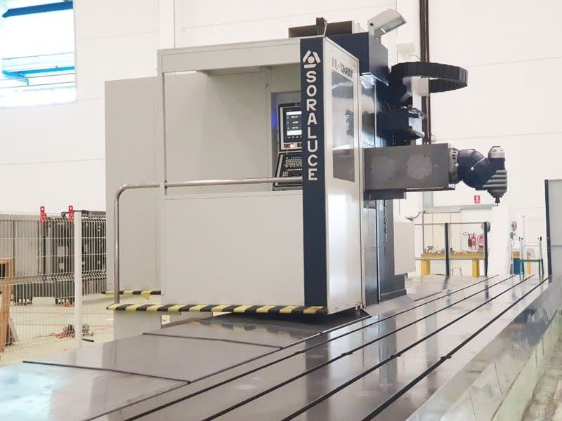 Vista frontal de la máquina Soraluce FL-13000