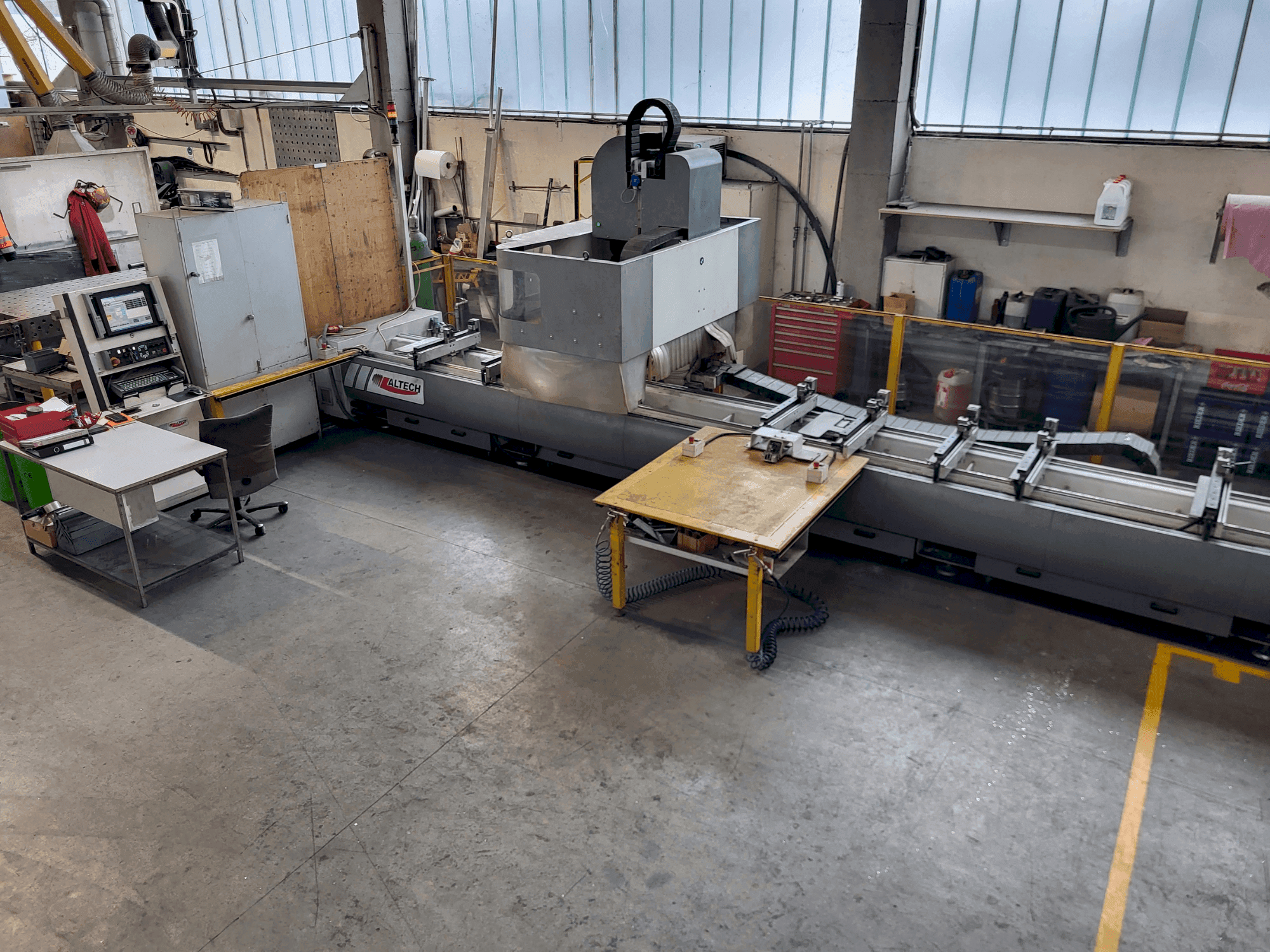 Vista frontal de la máquina ALTECH Tango