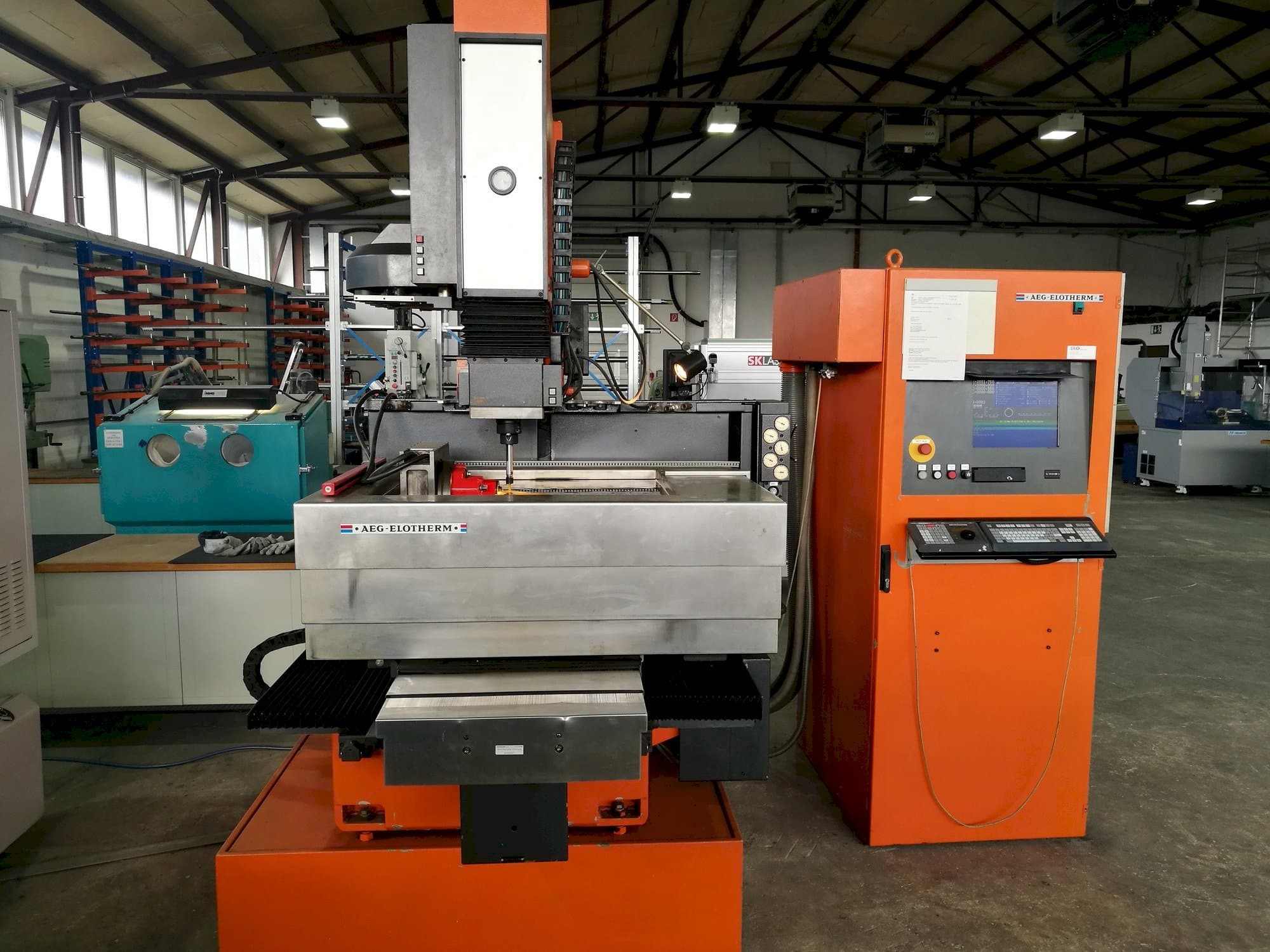 Vista frontal de la máquina AEG-Elotherm Elbomat 222 BA