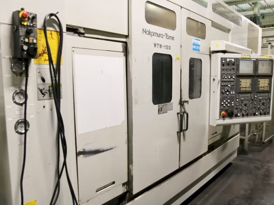 Vista izquierda de la máquina NAKAMURA-TOME WTW-150