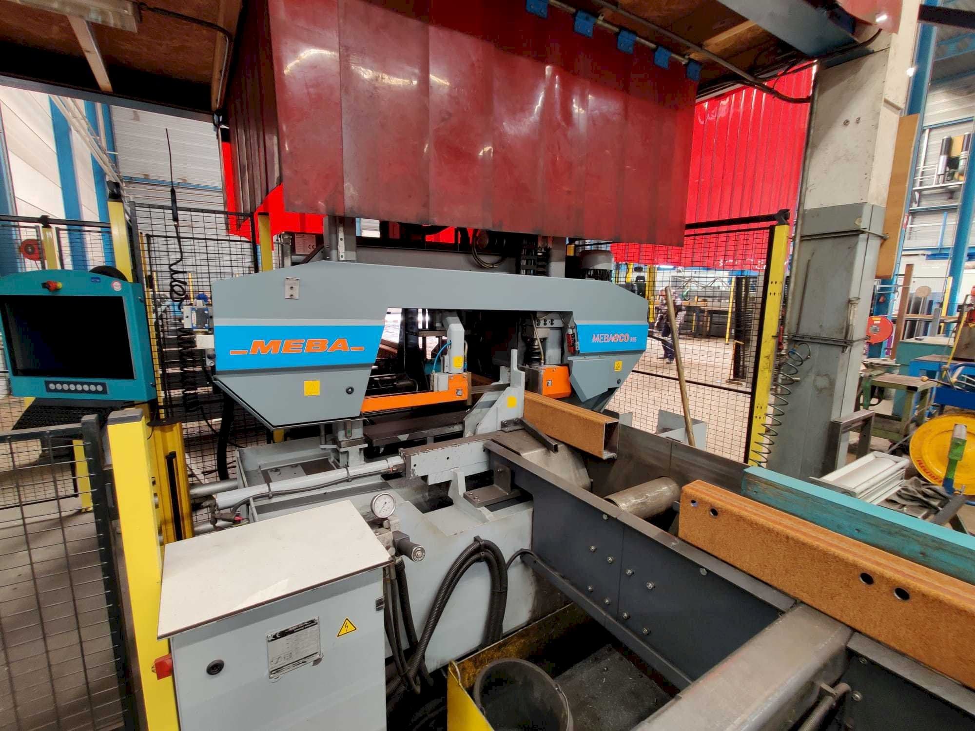 Vista frontal de la máquina KALTENBACH BZT 254- KBT 254 + MEBA eco 335