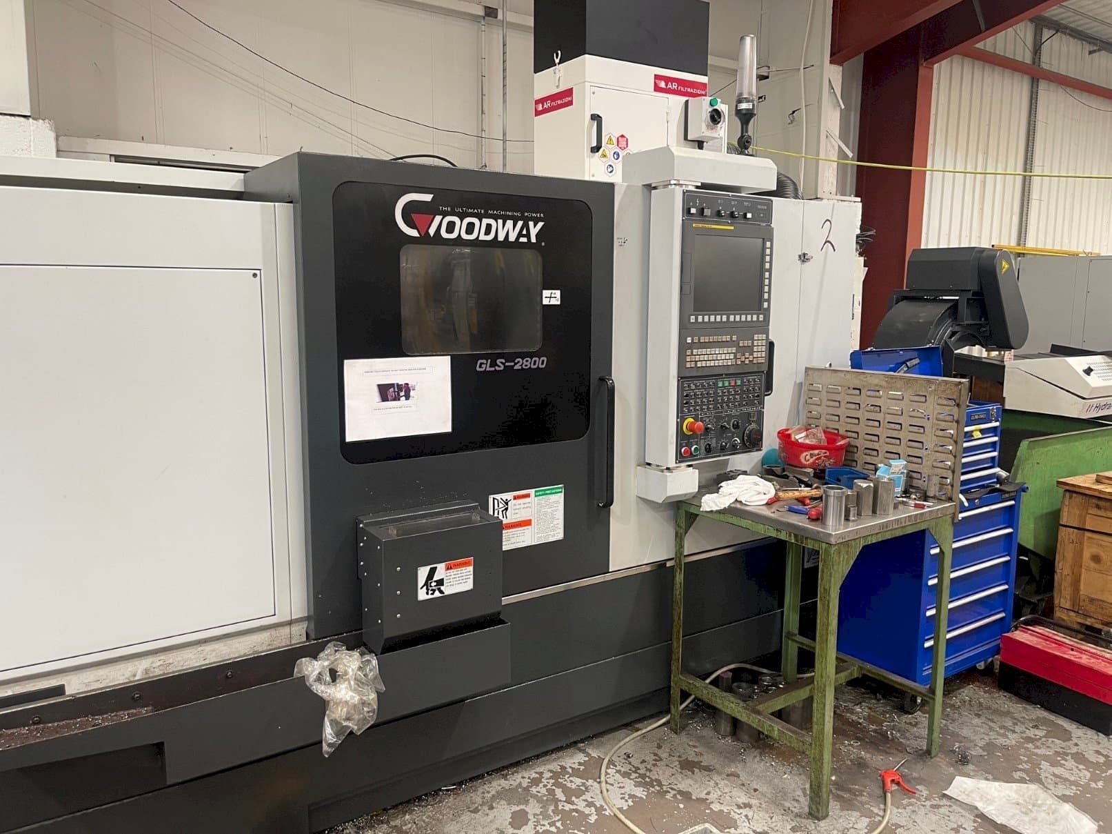 Vista frontal de la máquina Goodway GLS-2800