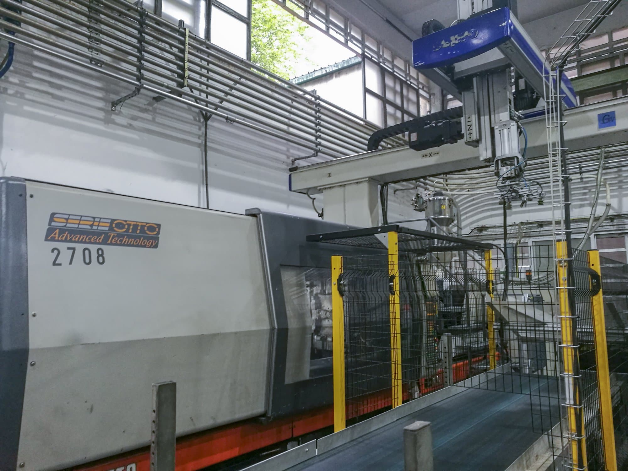 Vista izquierda 1 de la máquina SANDRETTO 2054-380