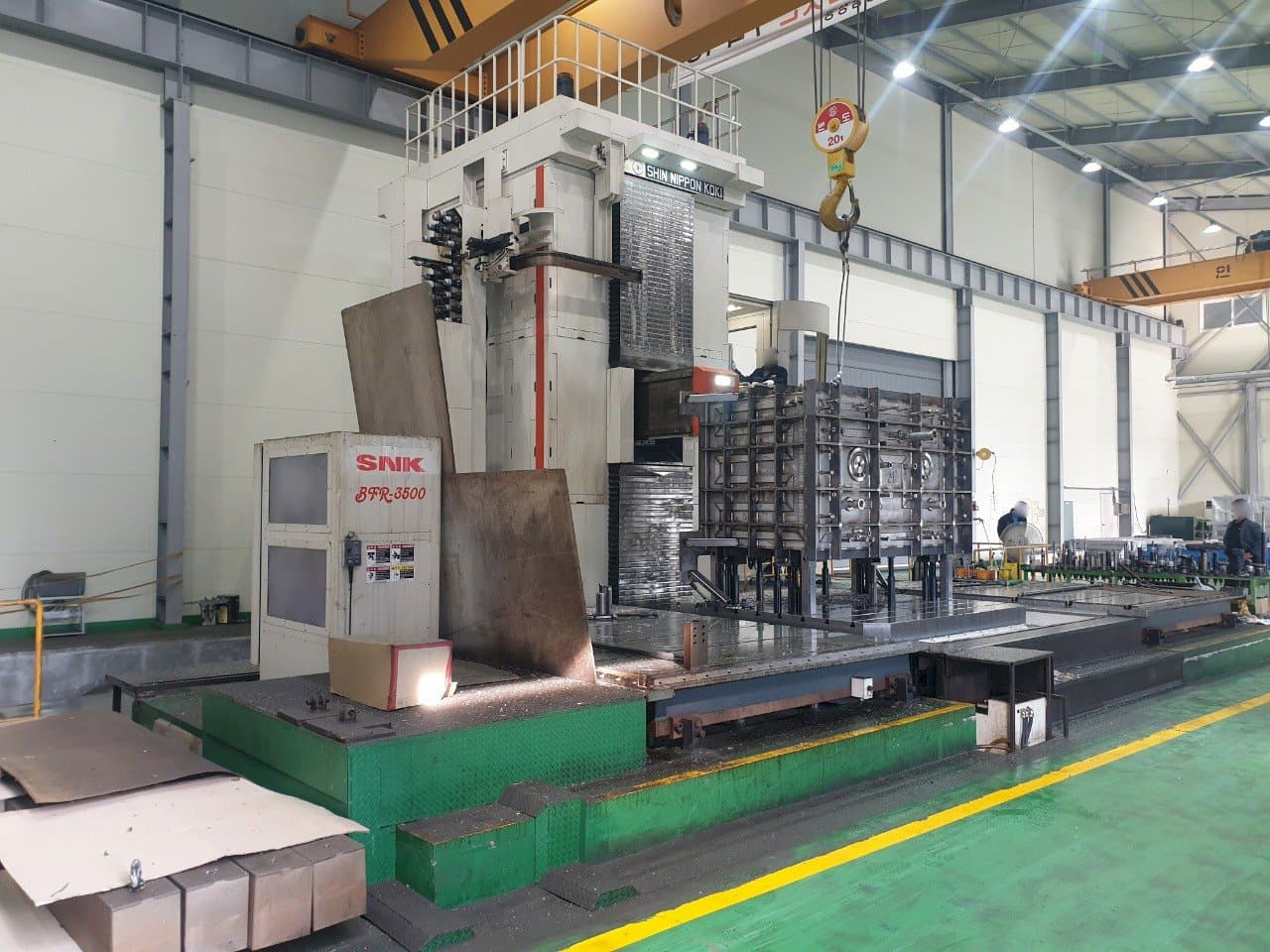 Vista frontal de la máquina SNK BFR-3500