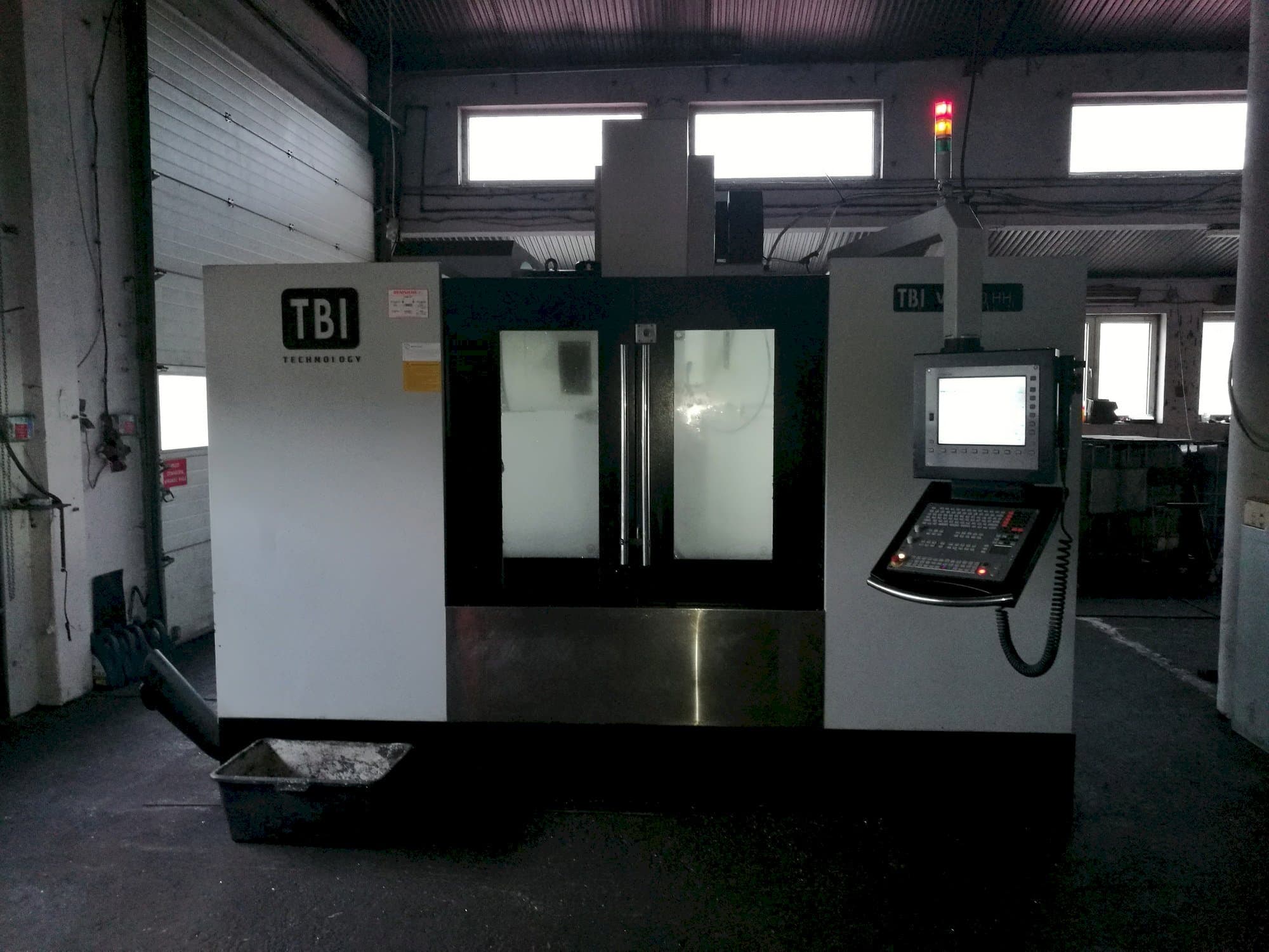 Vista frontal de la máquina TBI VC 1270 HH