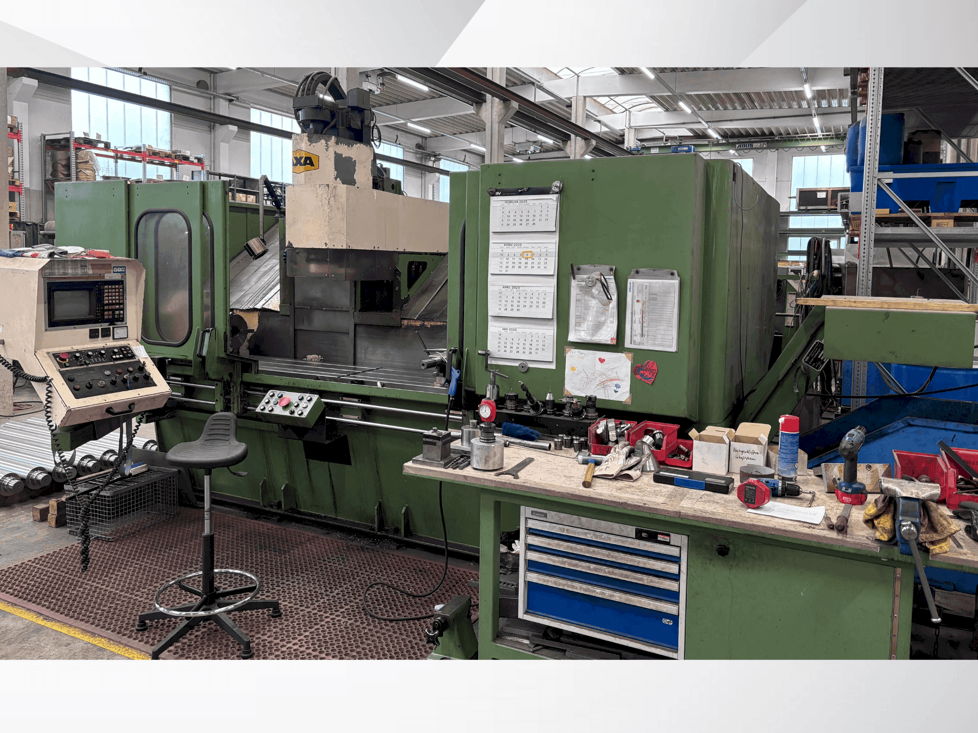 Vista frontal de la máquina AXA VSC 2 M