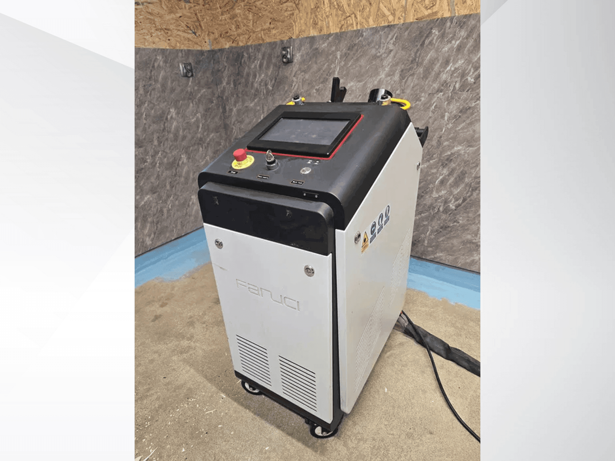 Vista frontal de la máquina FANUCI FANUCI 3.0GenX