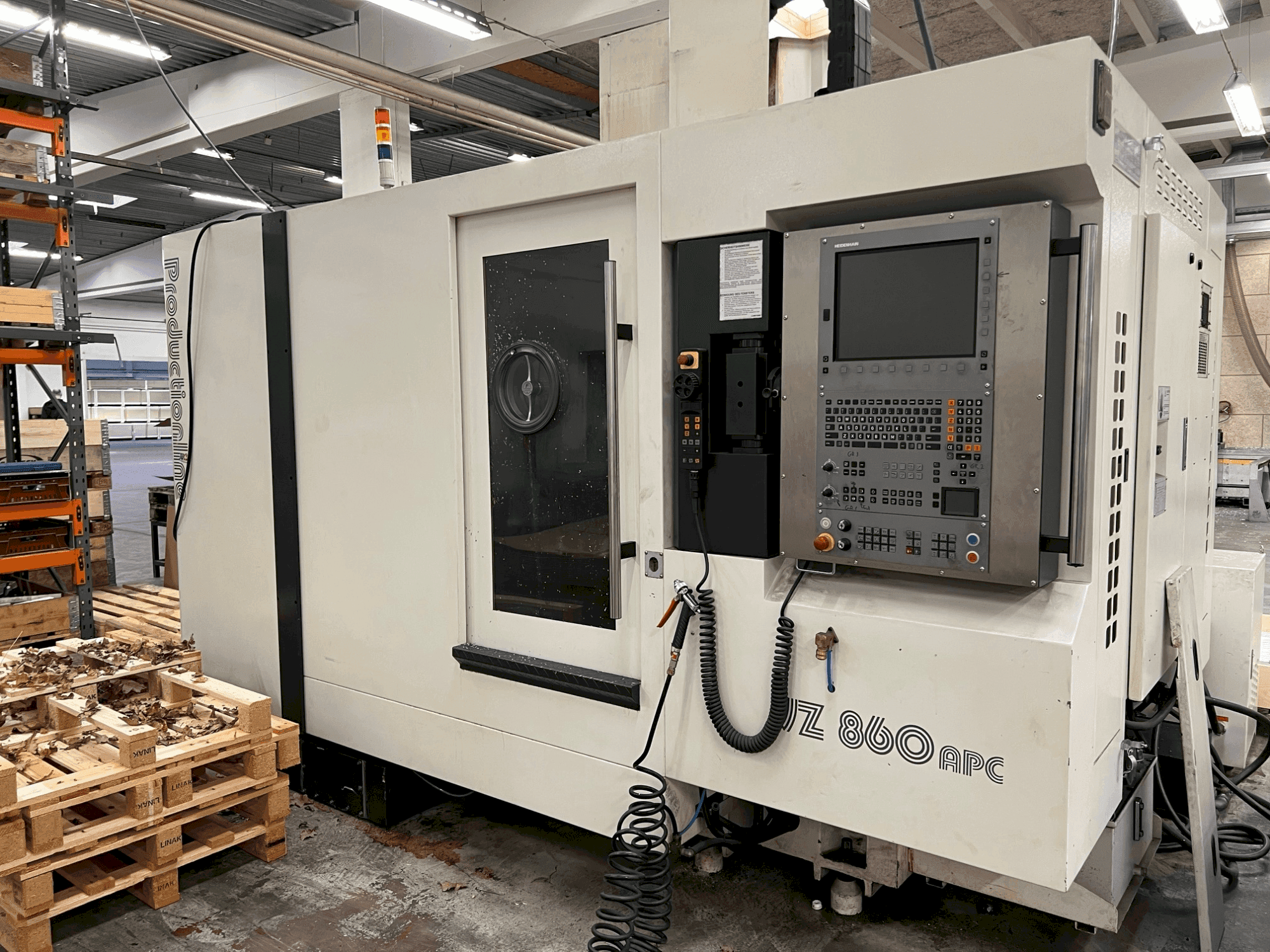 Vista frontal de la máquina WEMAS VZ 860 APC