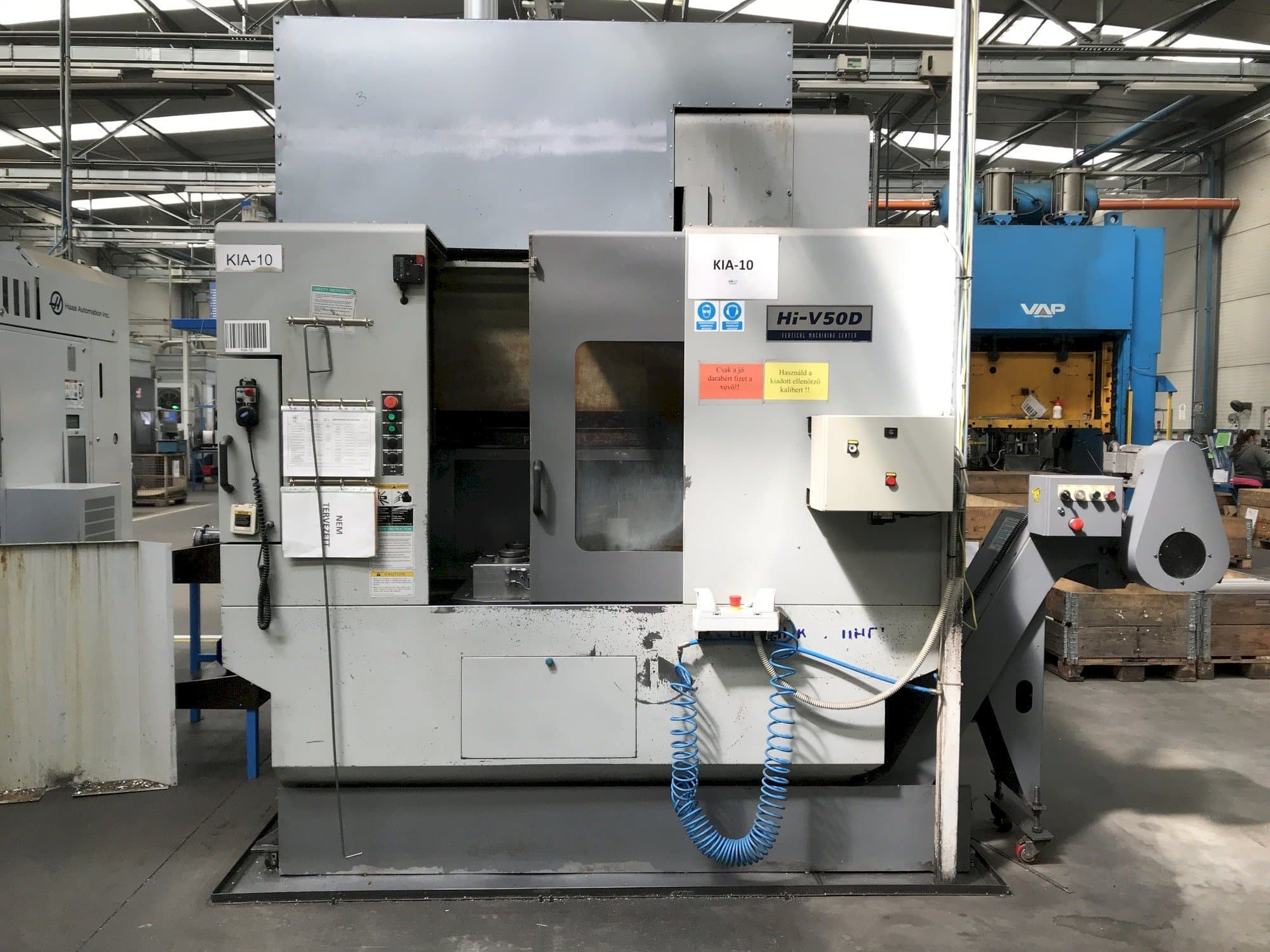 Vista frontal de la máquina Hyundai Kia Hi V50D