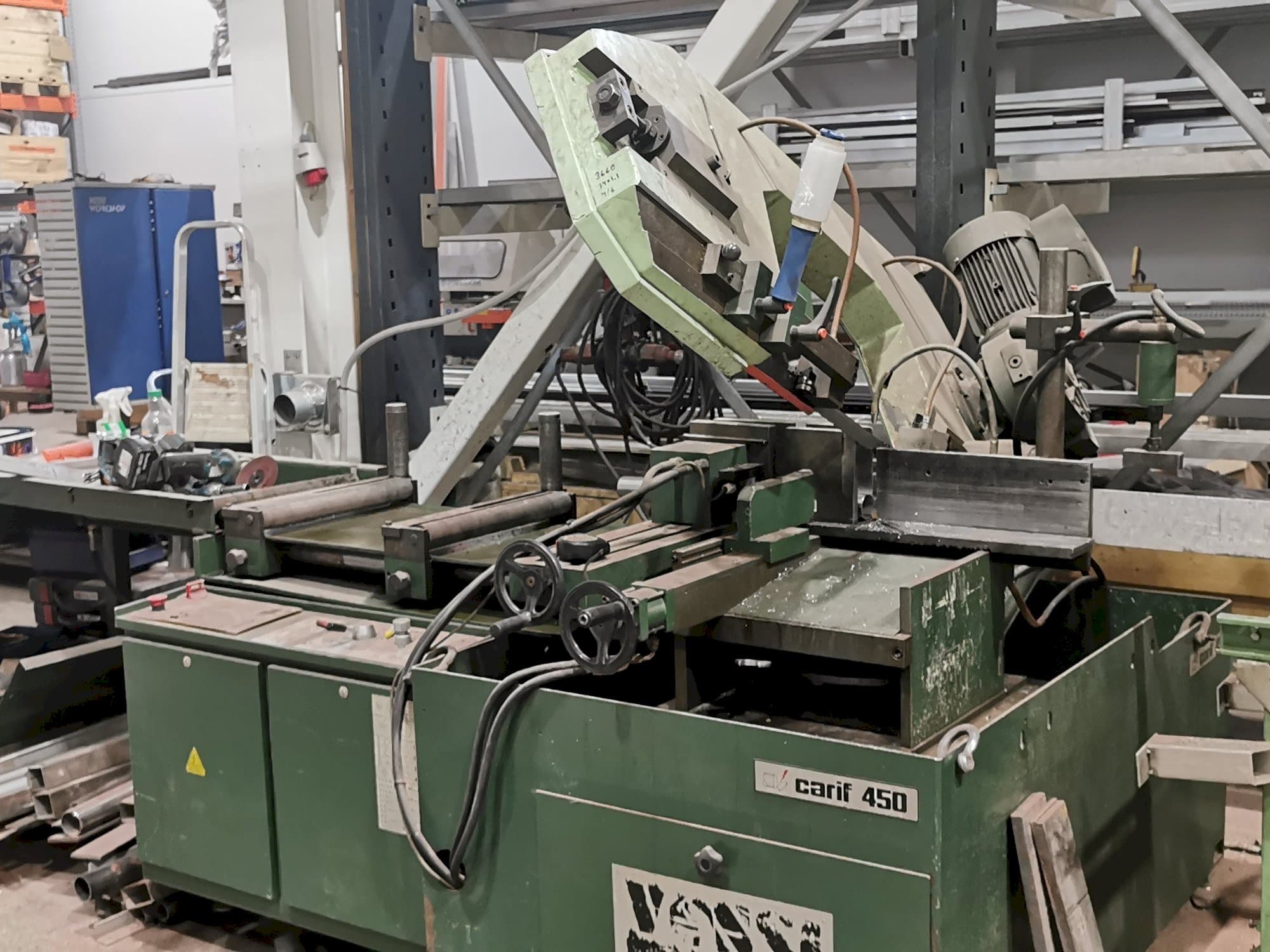 Vista frontal de la máquina carif 450 BA