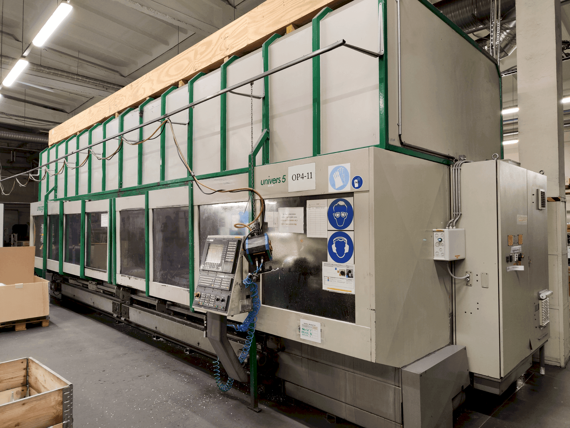 Vista frontal de la máquina Unisign UNIVERS 5