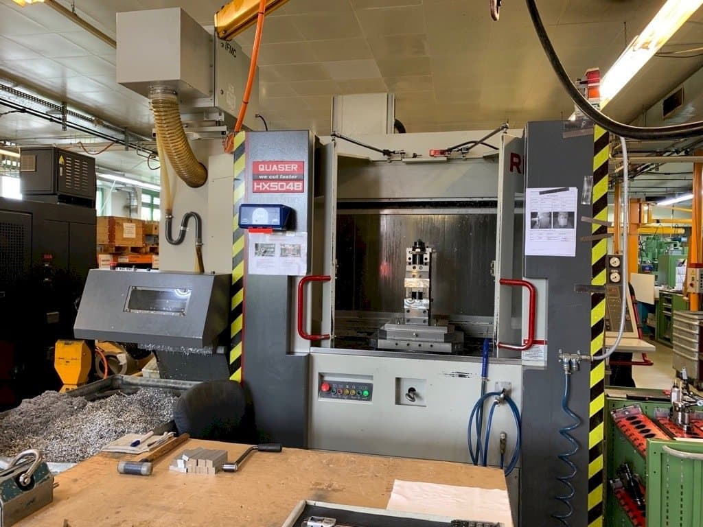 Vista frontal de la máquina Quaser HX504B