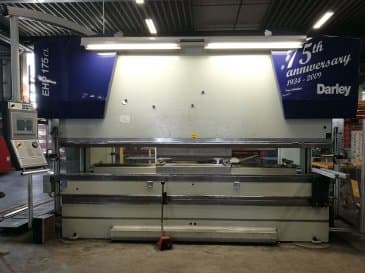 Vista frontal de la máquina Darley EHP LS 175.36/31 CL