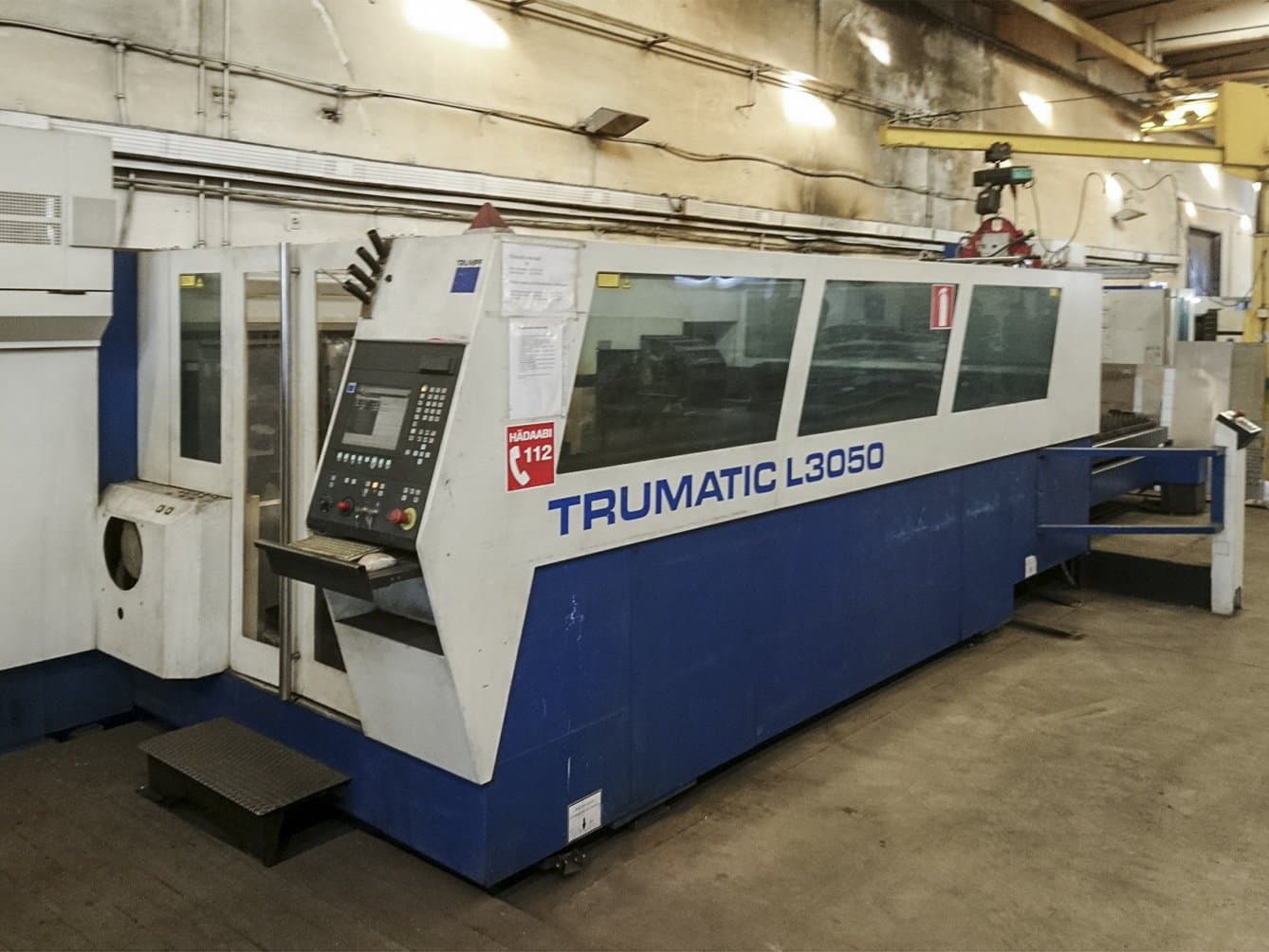 Vista izquierda de la máquina Trumpf Trumatic L3050