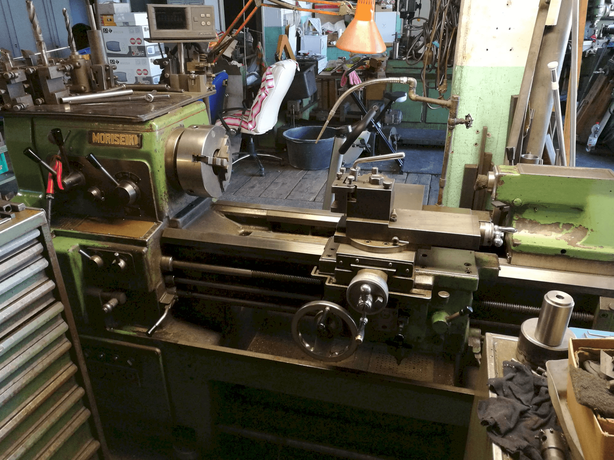 Front view of MORI SEIKI MS 850 Machine