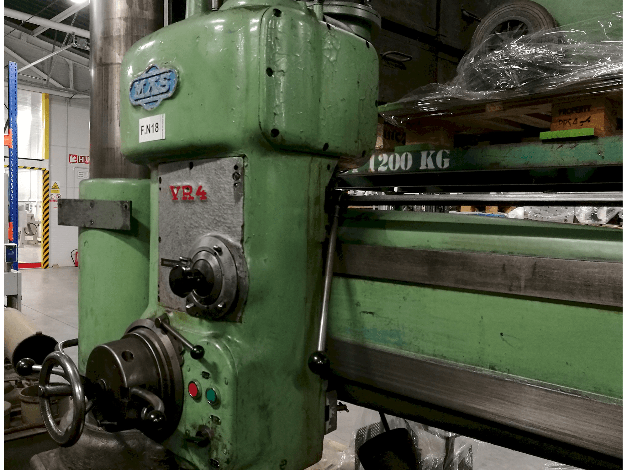 Left view of KOVOSVIT MAS VR 4 Machine