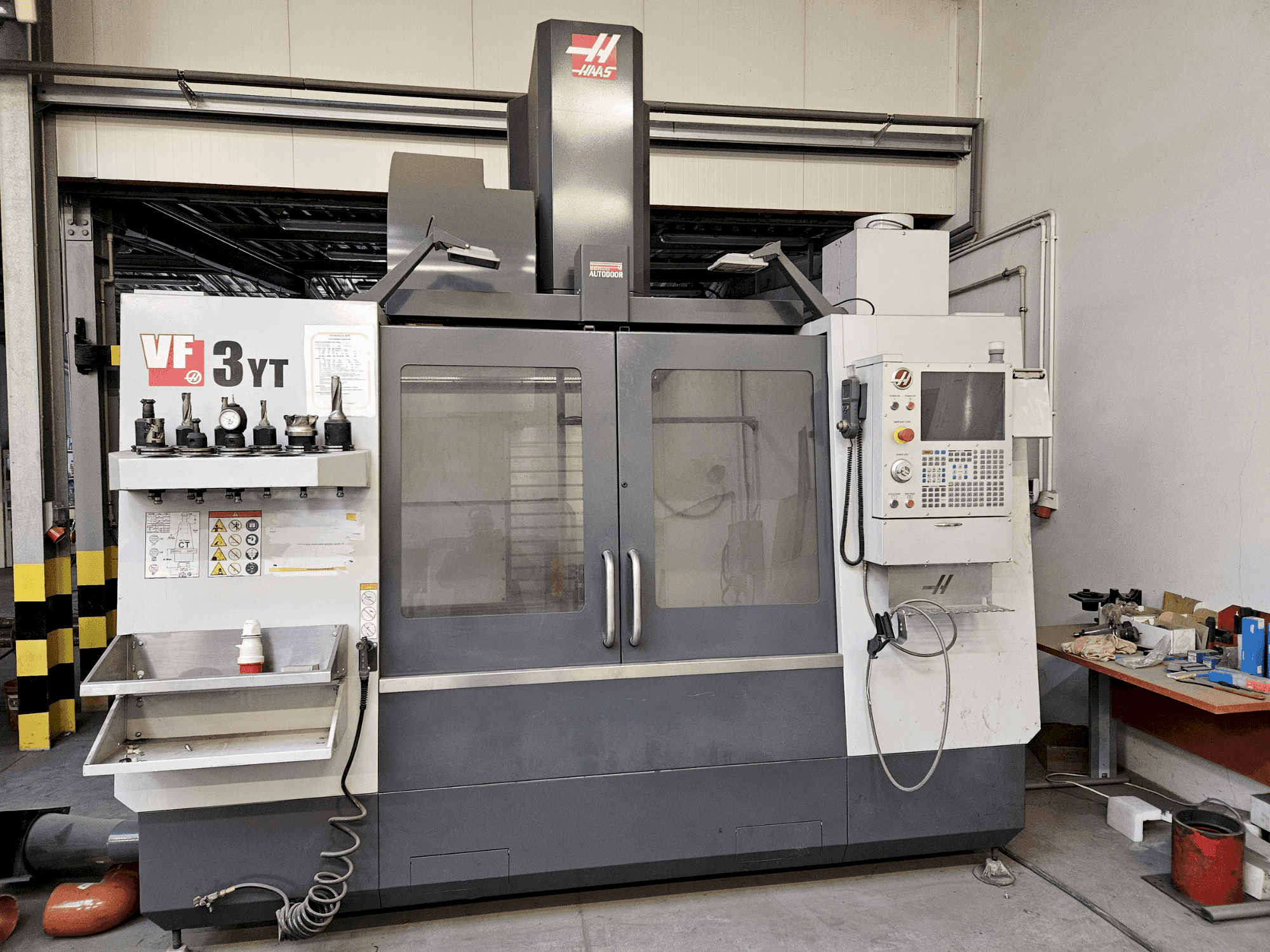 Front view of HAAS VF-3YT/50 machine