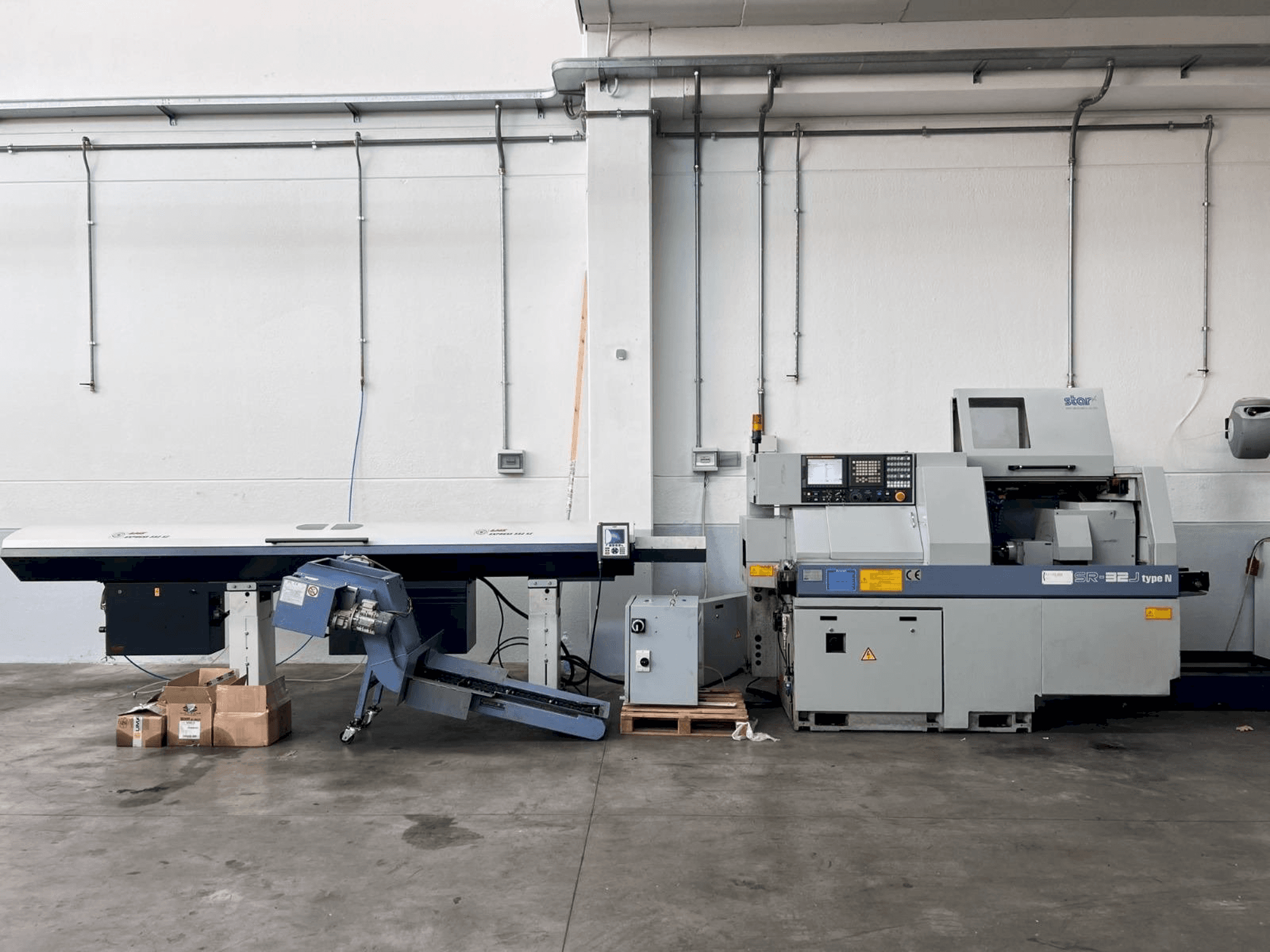 Front view of Star SR-32J type N machine