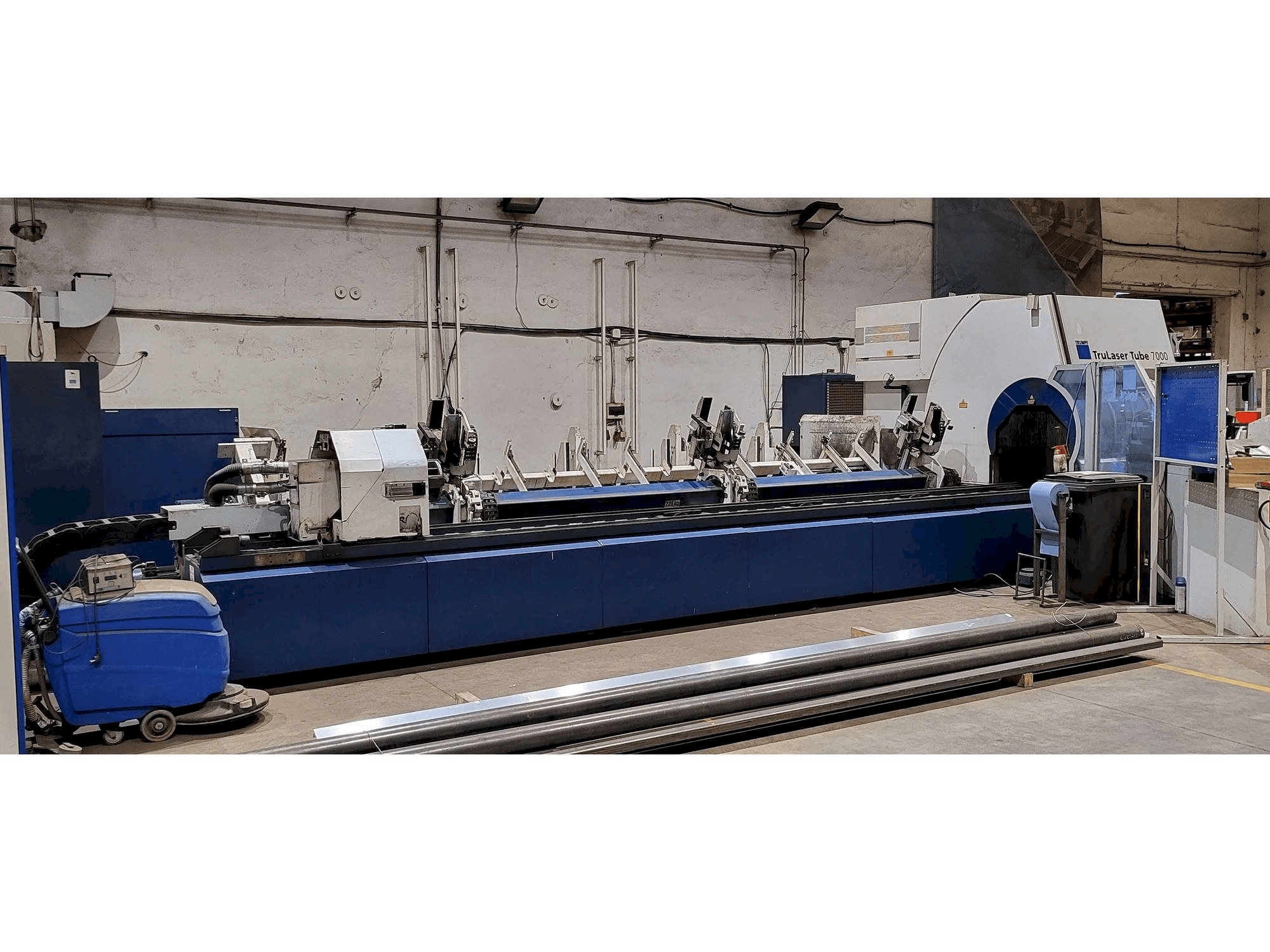 Front view of Trumpf TruLaser Tube 7000 machine