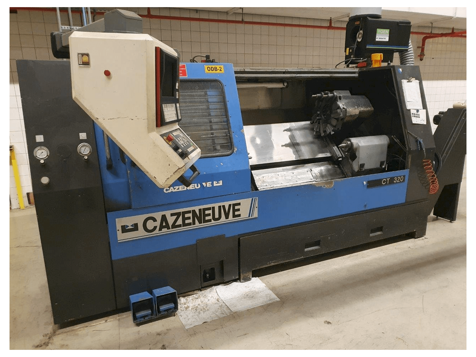 Front view of CAZENEUVE CT320 machine
