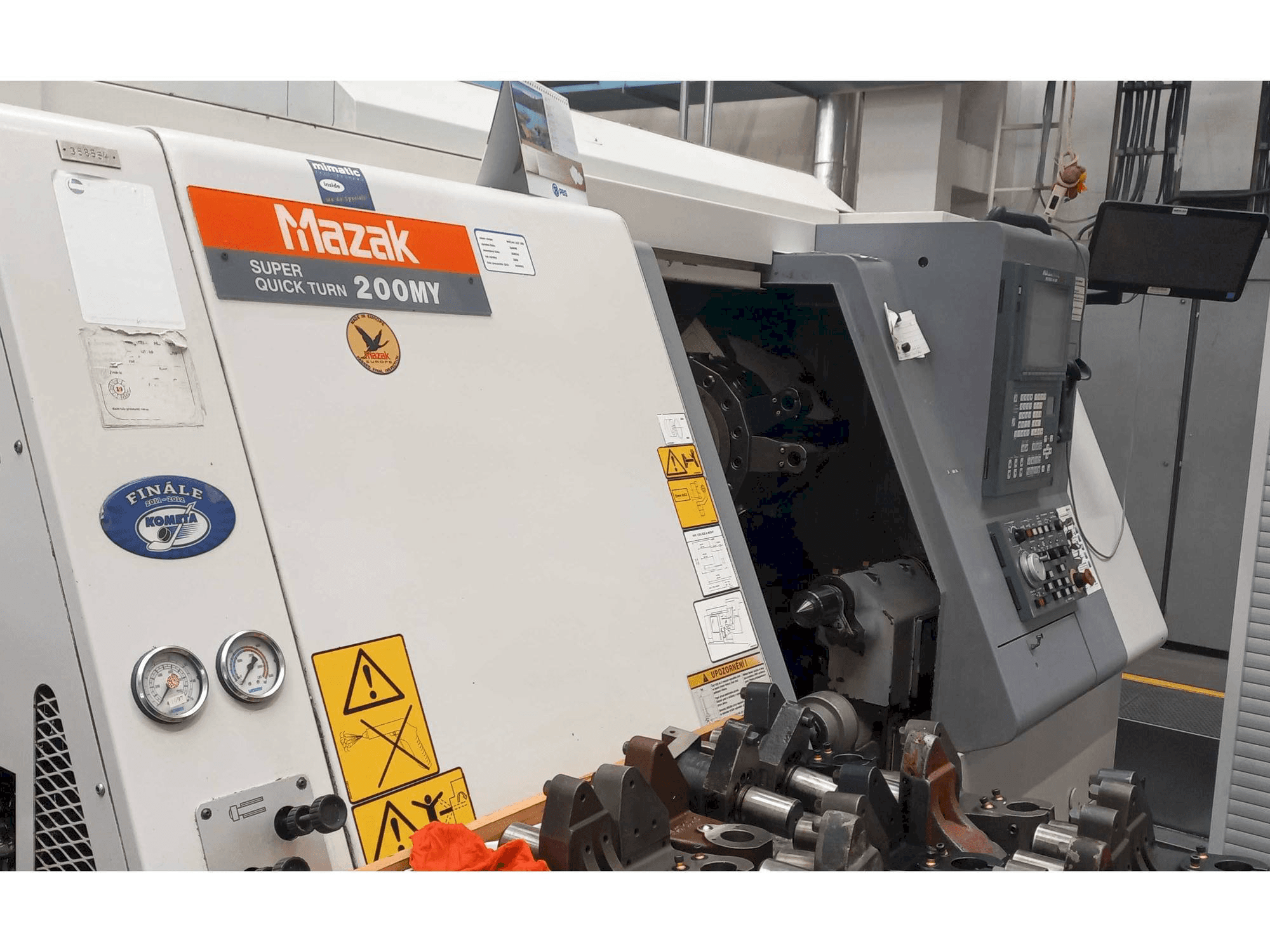 Front view of Mazak SQT 200MY machine