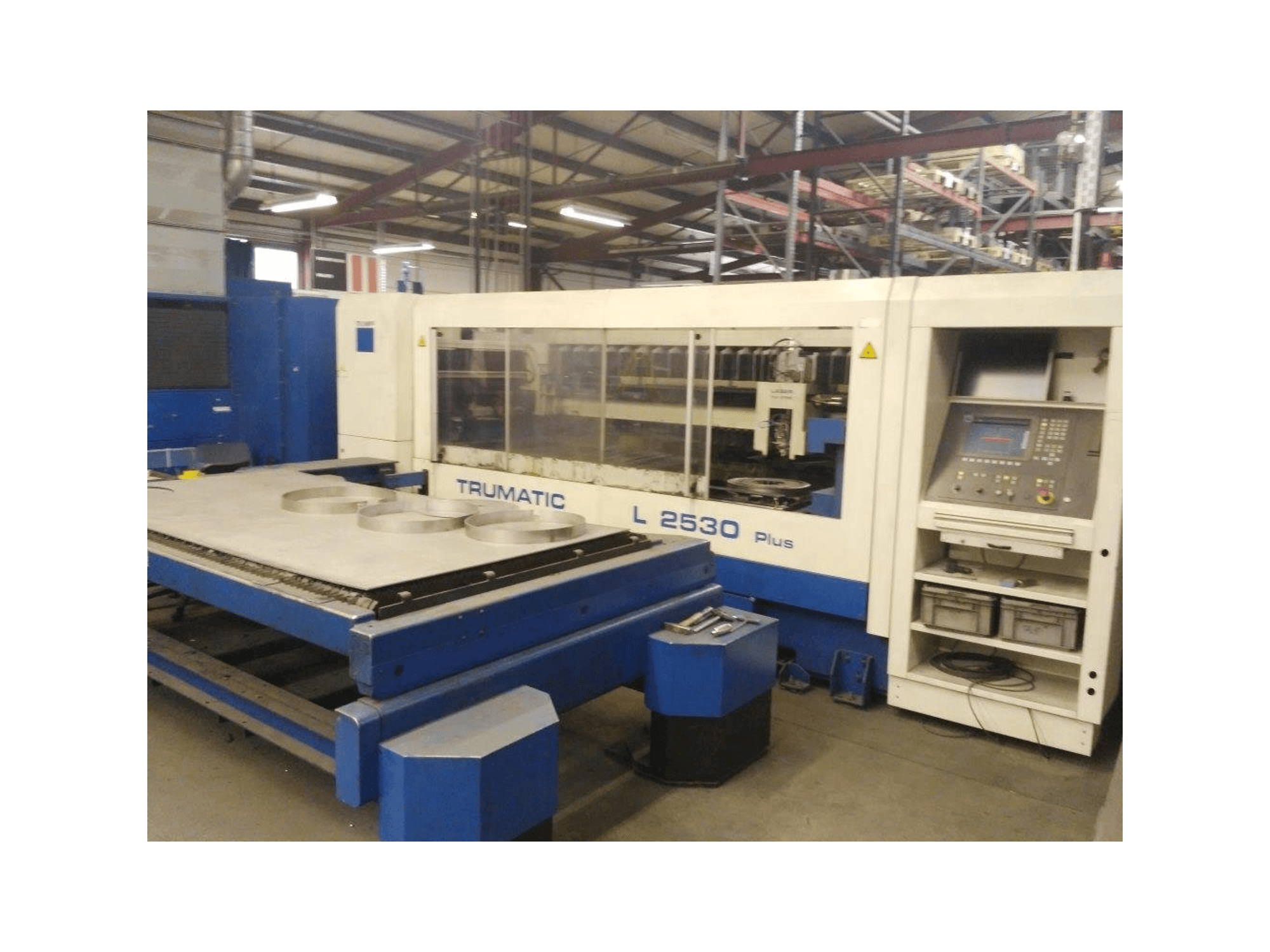 Front view of Trumpf TRUMATIC L 2530 machine