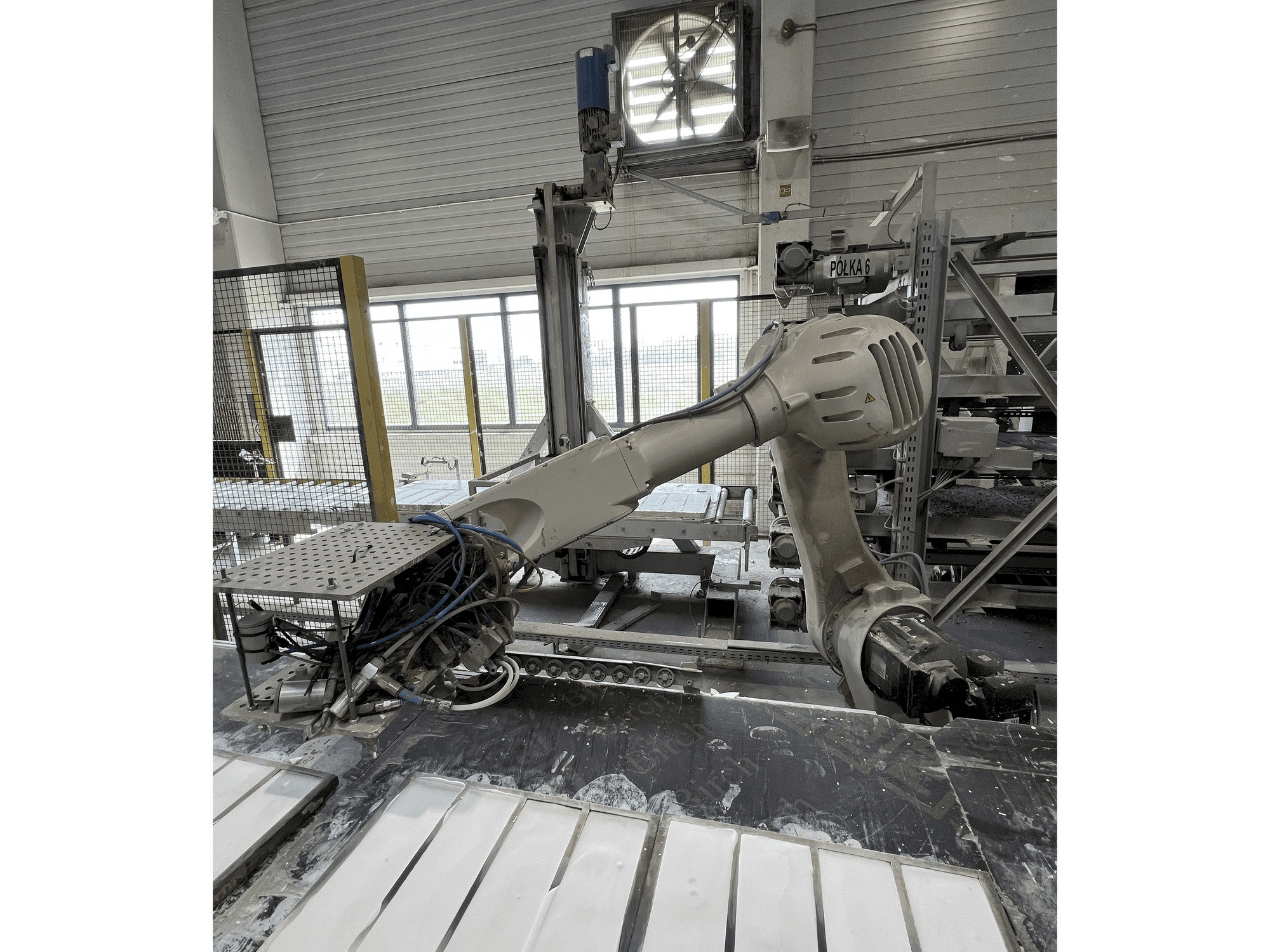 Front view of Kawasaki 3RS050N-BC02 machine