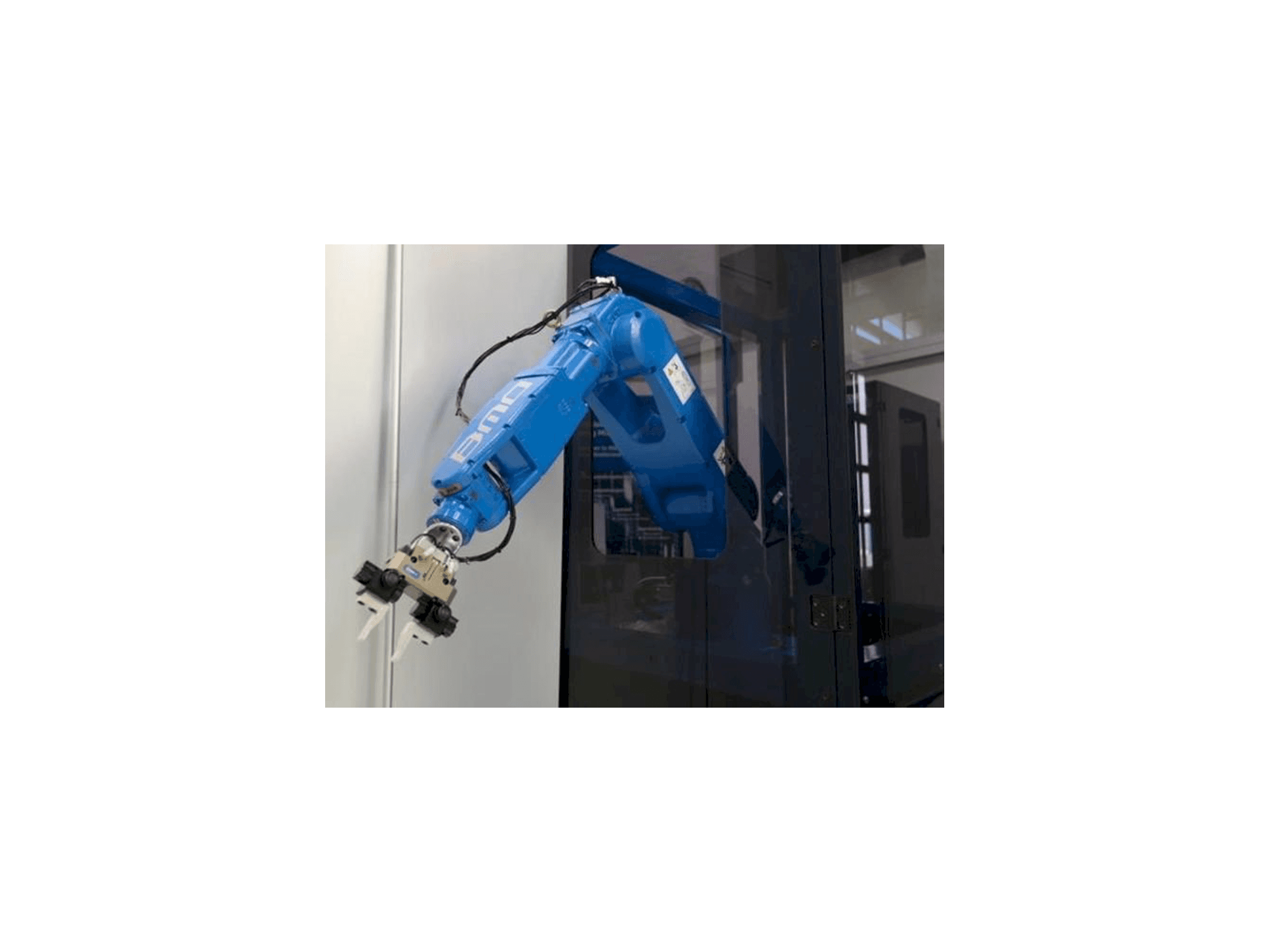 Front view of BMO LR5 machine